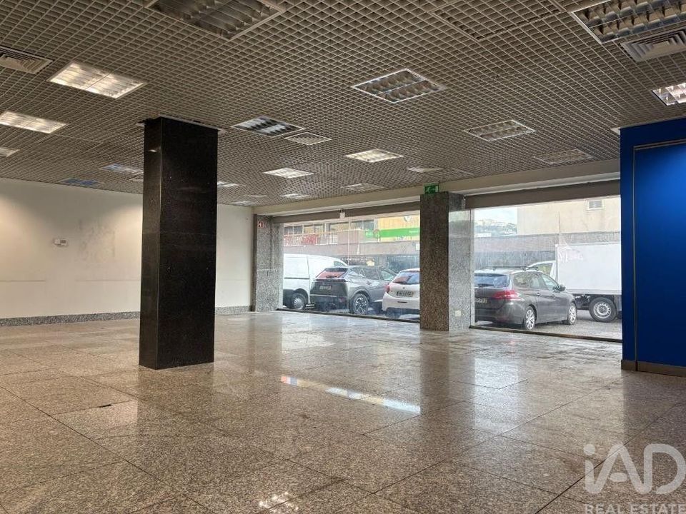 Erhvervsejendom i Odivelas, Lisbon - foto 3