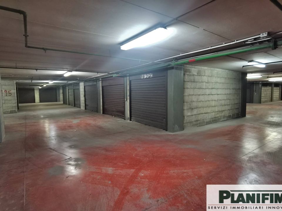 Parkeringsplads i Bari, Bari - foto 3
