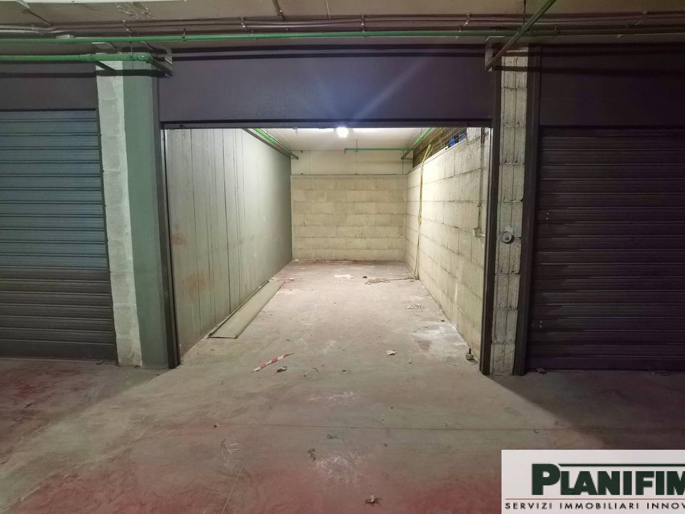 Parkeringsplads i Bari, Bari - foto 5