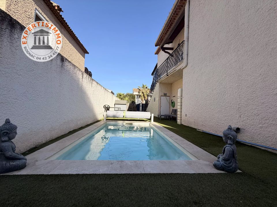 Villa i Marignane, Bouches-du-Rhone - foto 1