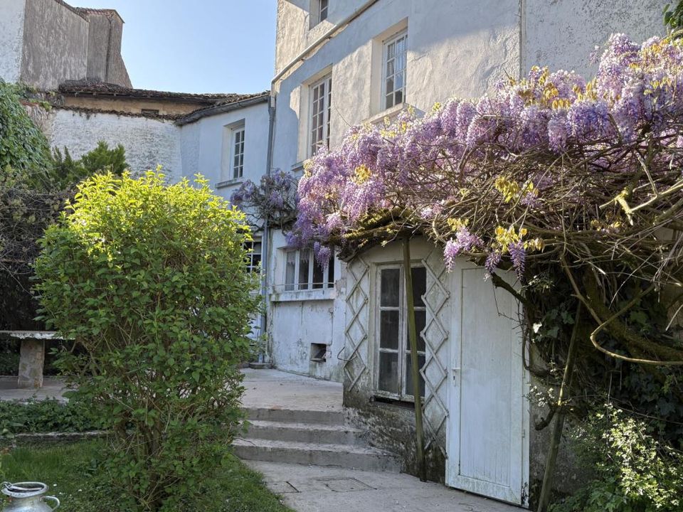 Byhus i Chef-Boutonne, Deux-Sevres - foto 1