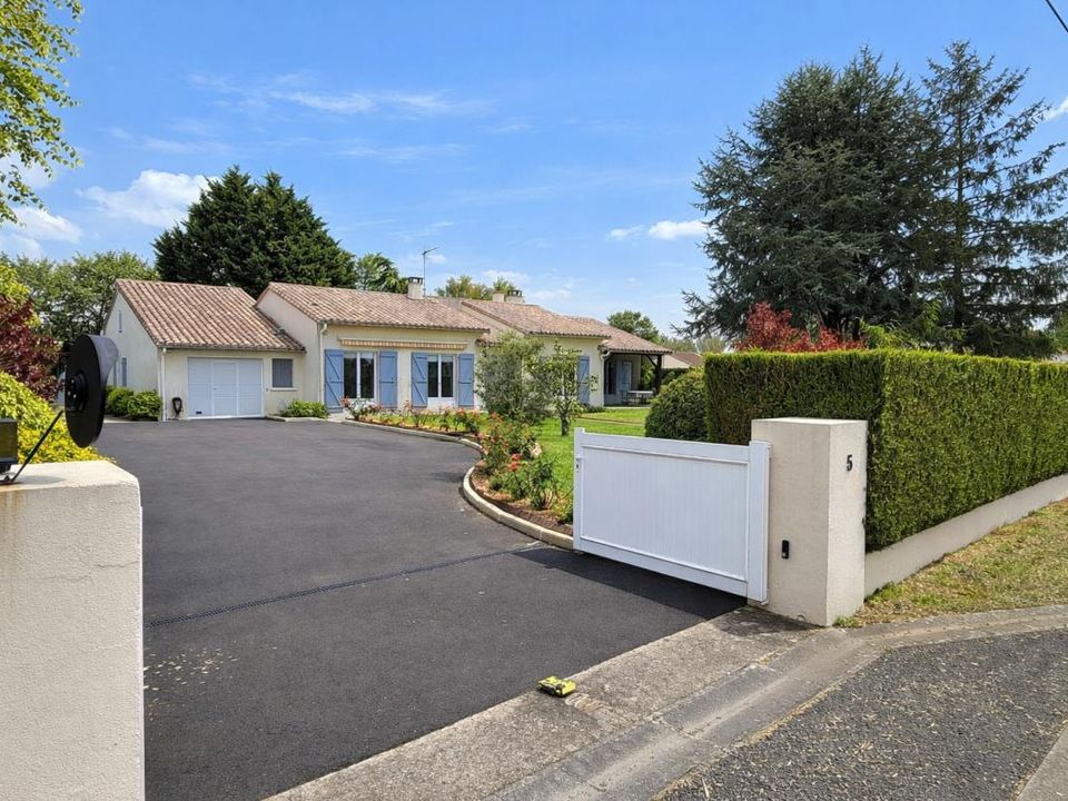 Villa a Civray, Vienne - foto 1