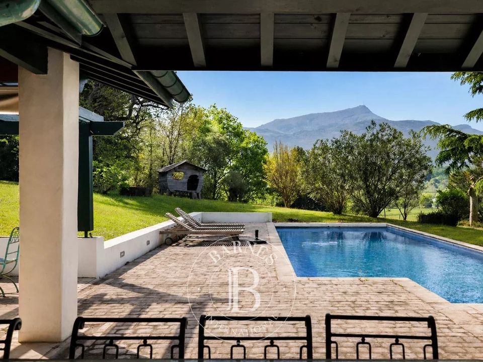 Villa i Ascain, Pyrenees-Atlantiques - bilde 3