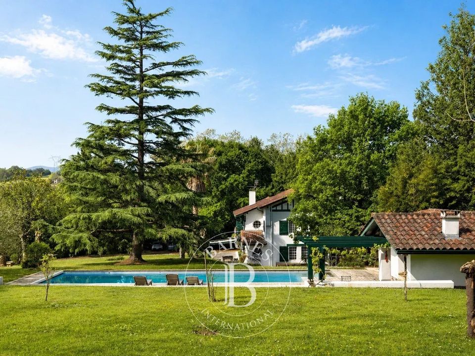 Villa i Ascain, Pyrenees-Atlantiques - bilde 2