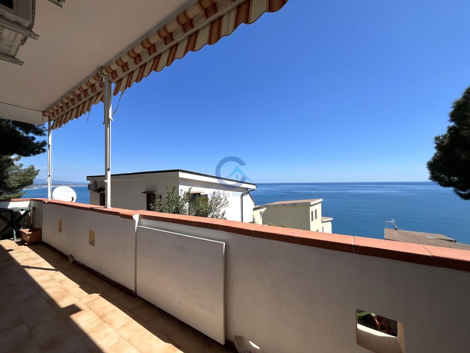 Apartamento em Staletti, Catanzaro - foto 1