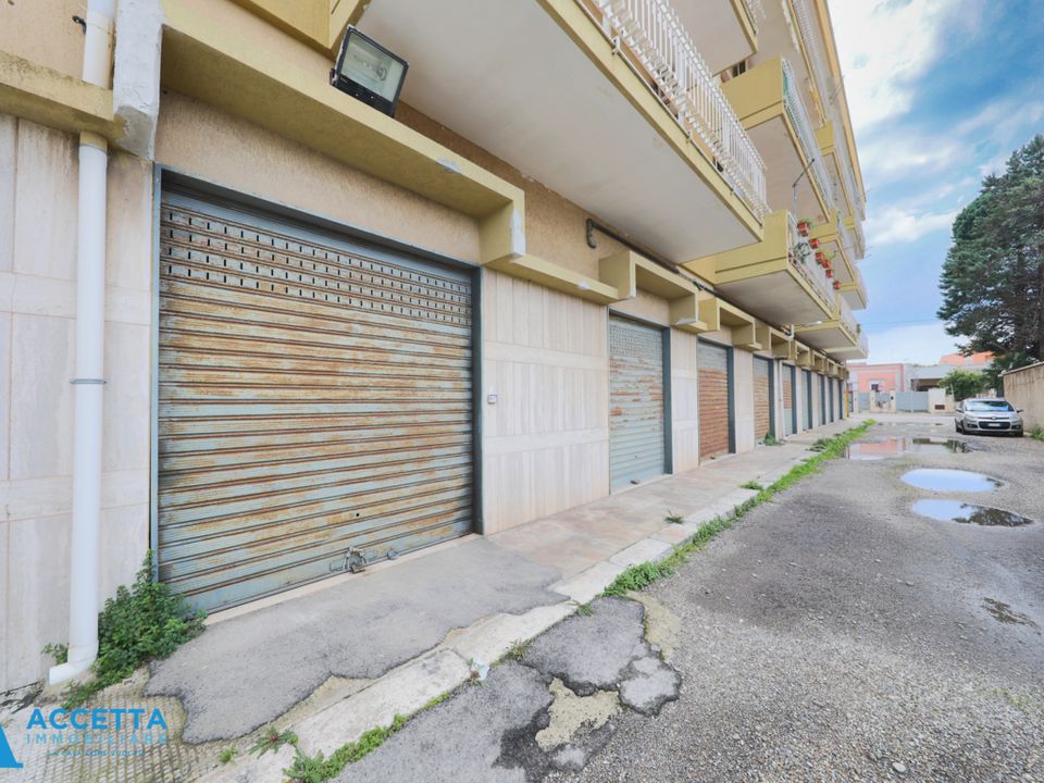Erhvervsejendom i Taranto, Taranto - foto 4