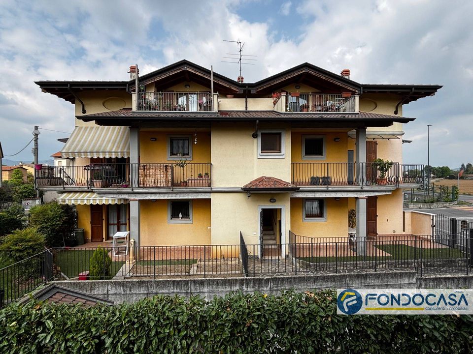 Lejlighed i Palazzolo sull'Oglio, Brescia - foto 1