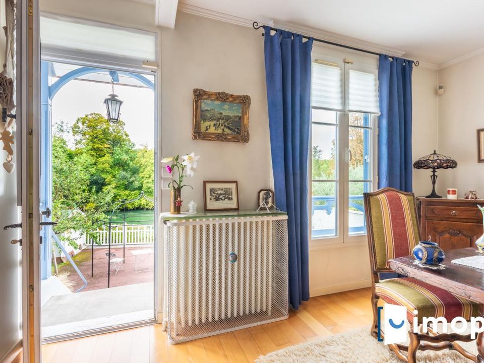 Villa i Chennevieres-sur-Marne, Val-de-Marne - foto 4