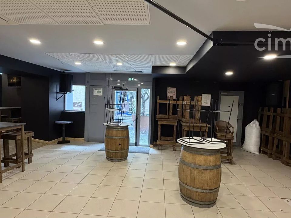 L'establiment comercial a Limoux, Aude - foto 3