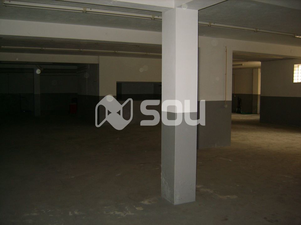 Erhvervsejendom i Santo Tirso, Porto - foto 2