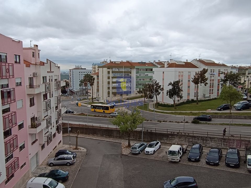 Lejlighed i Odivelas, Lisbon - foto 4