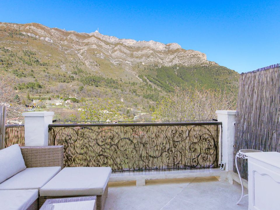 Haus in Tourette-du-Château, Alpes-Maritimes - Foto 1