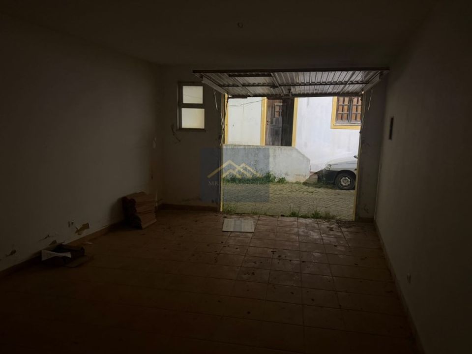 Garage i Barao de Sao Joao, Faro - foto 5