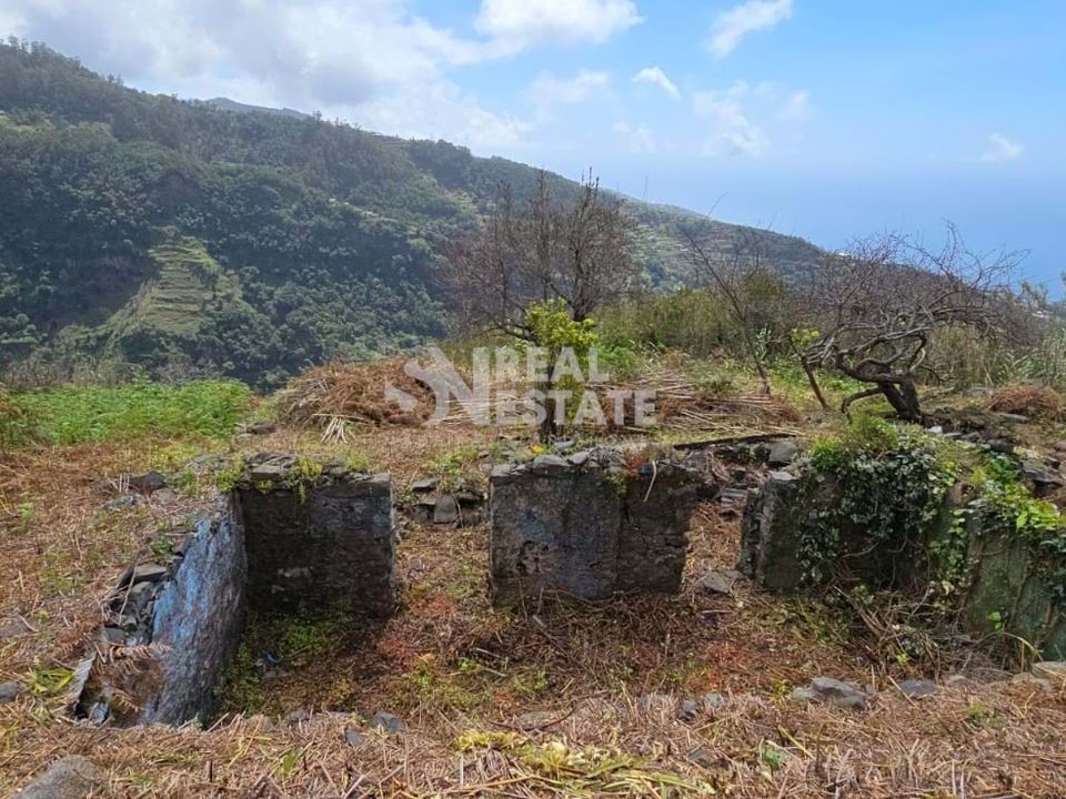 Helårsgrund i Ribeira Brava, Madeira - foto 1