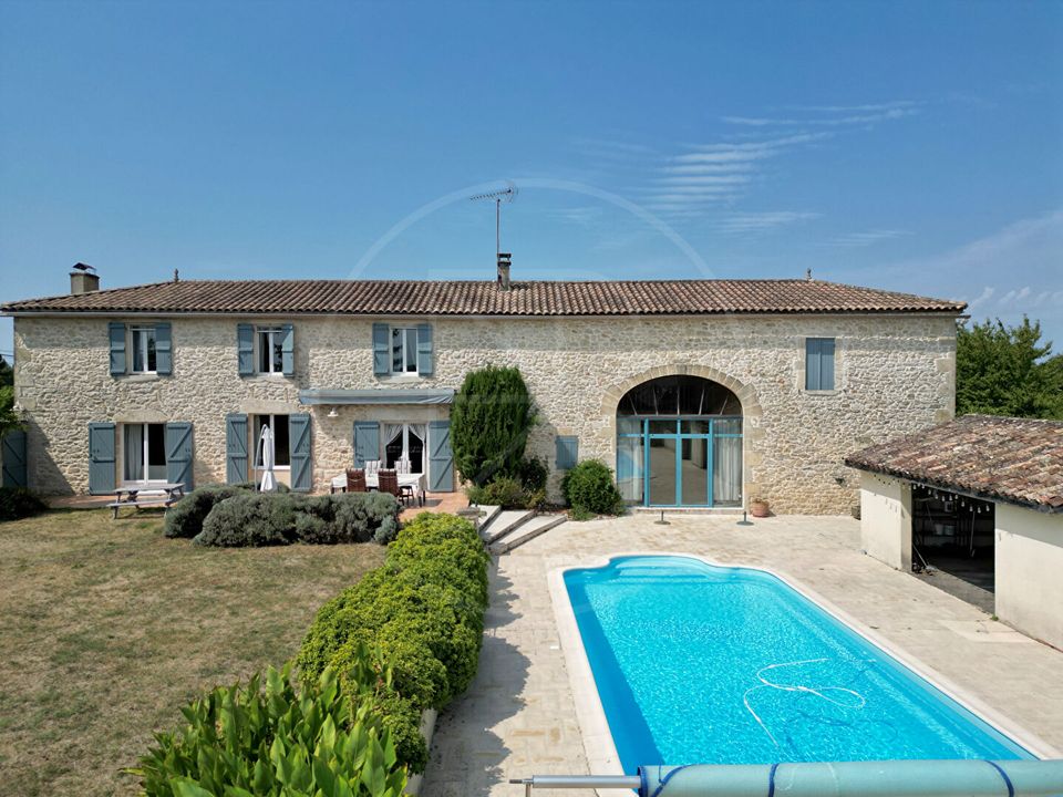 Villa i Sauveterre-de-Guyenne, Gironde - foto 1