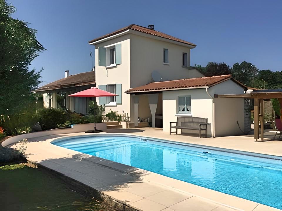 Villa i Sainte-Foy-la-Grande, Dordogne - foto 1