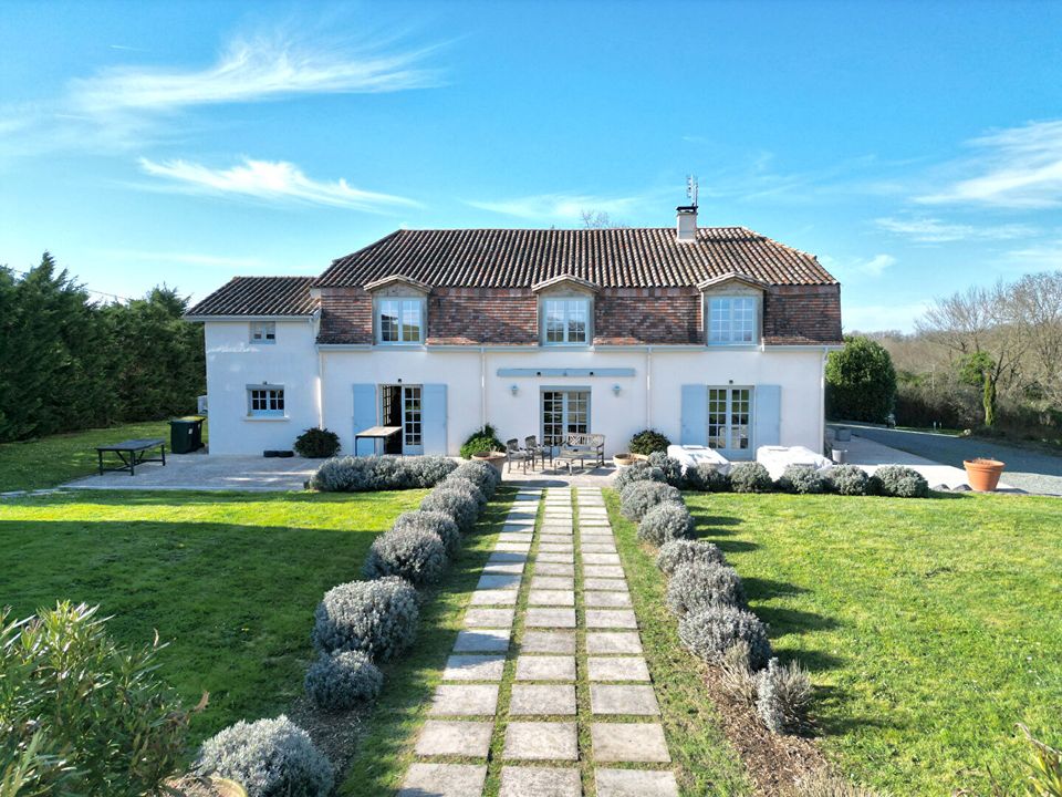 Villa i Sainte-Foy-la-Grande, Dordogne - foto 2