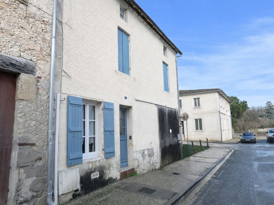 Villa i Sainte-Foy-la-Grande, Dordogne - foto 1