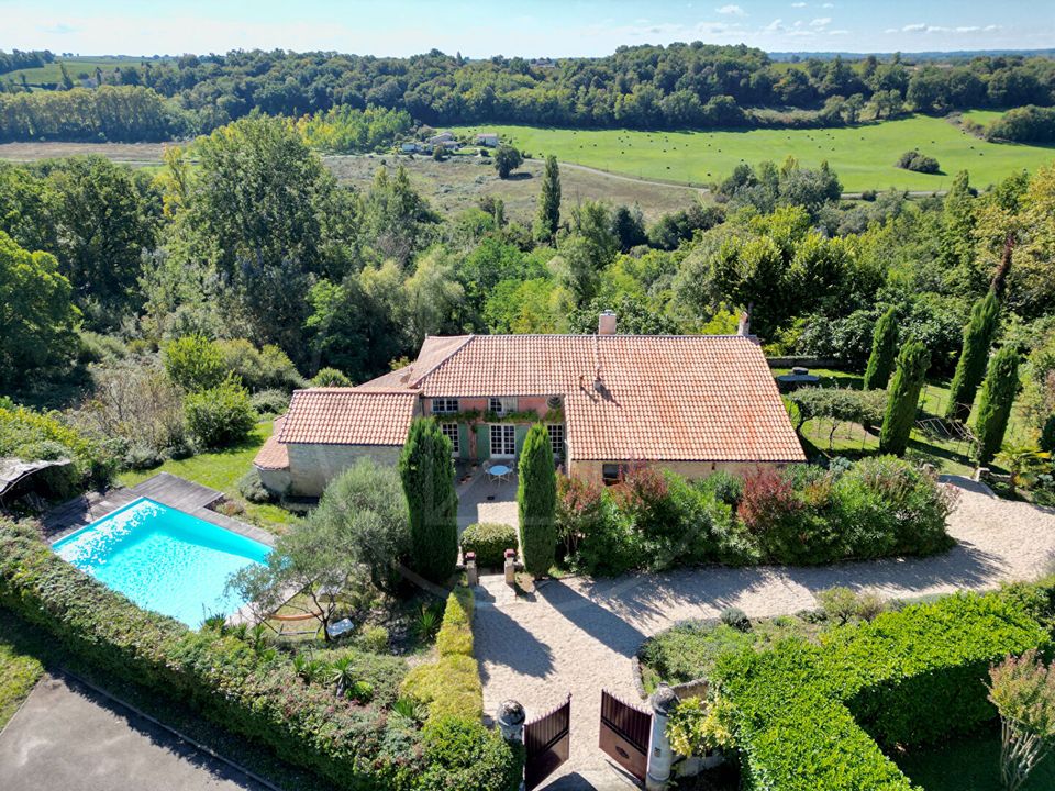 Villa i Branne, Gironde - foto 1