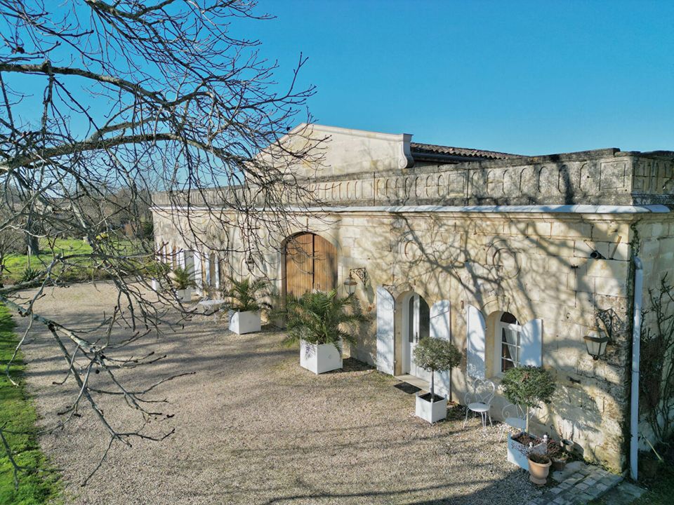 Erhvervsejendom i Saint-Emilion, Gironde - foto 2
