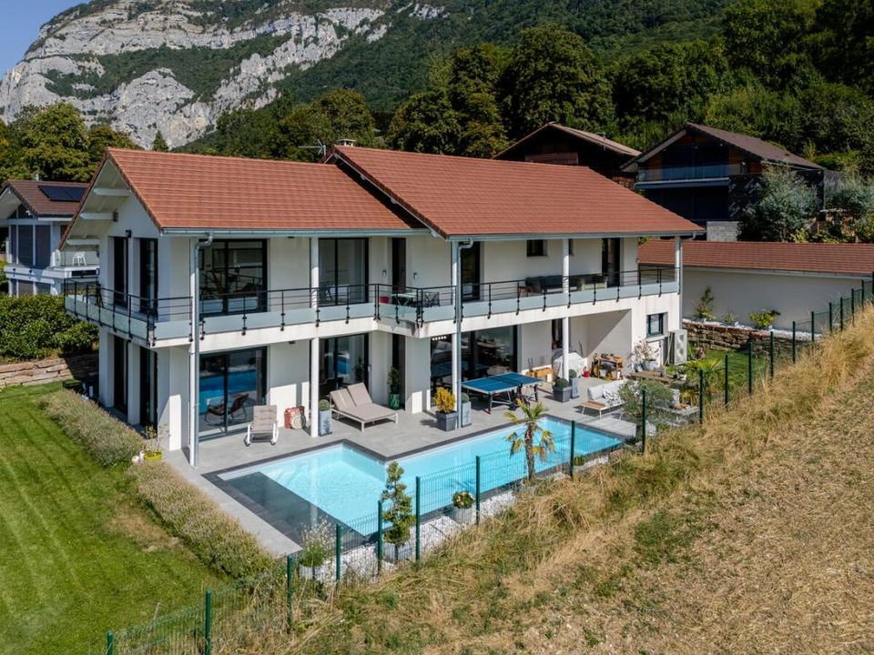 Villa i Archamps, Haute-Savoie - foto 2