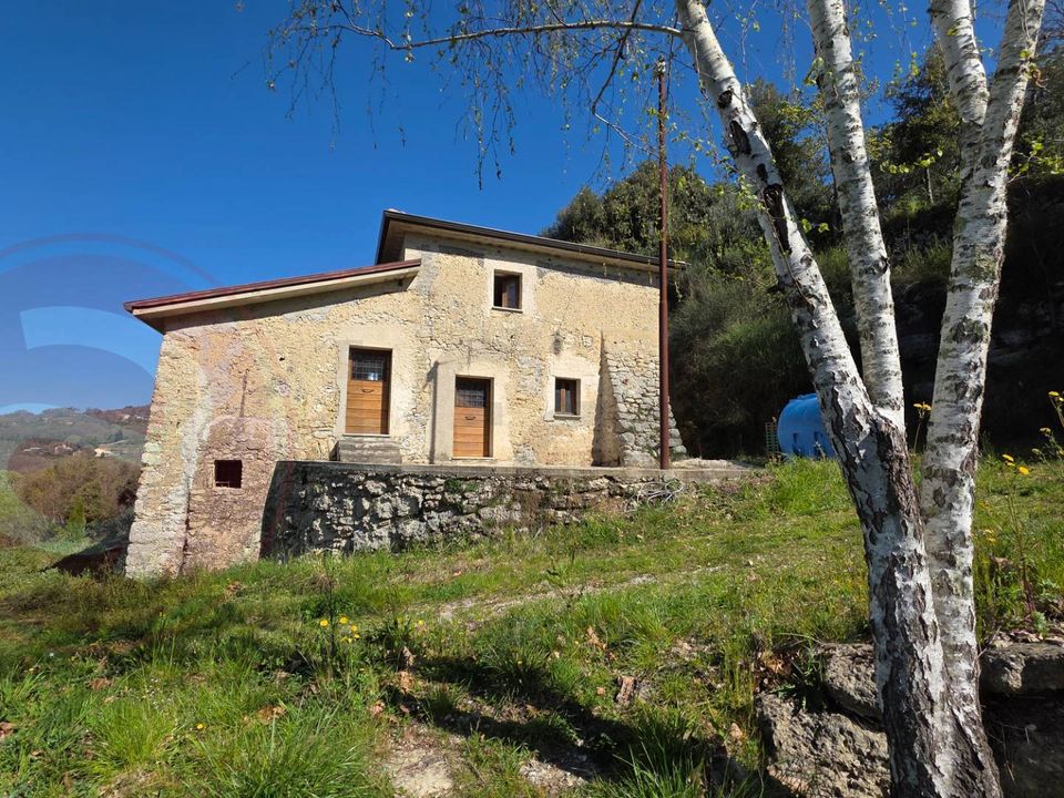Landejendom i Santopadre, Frosinone - foto 1