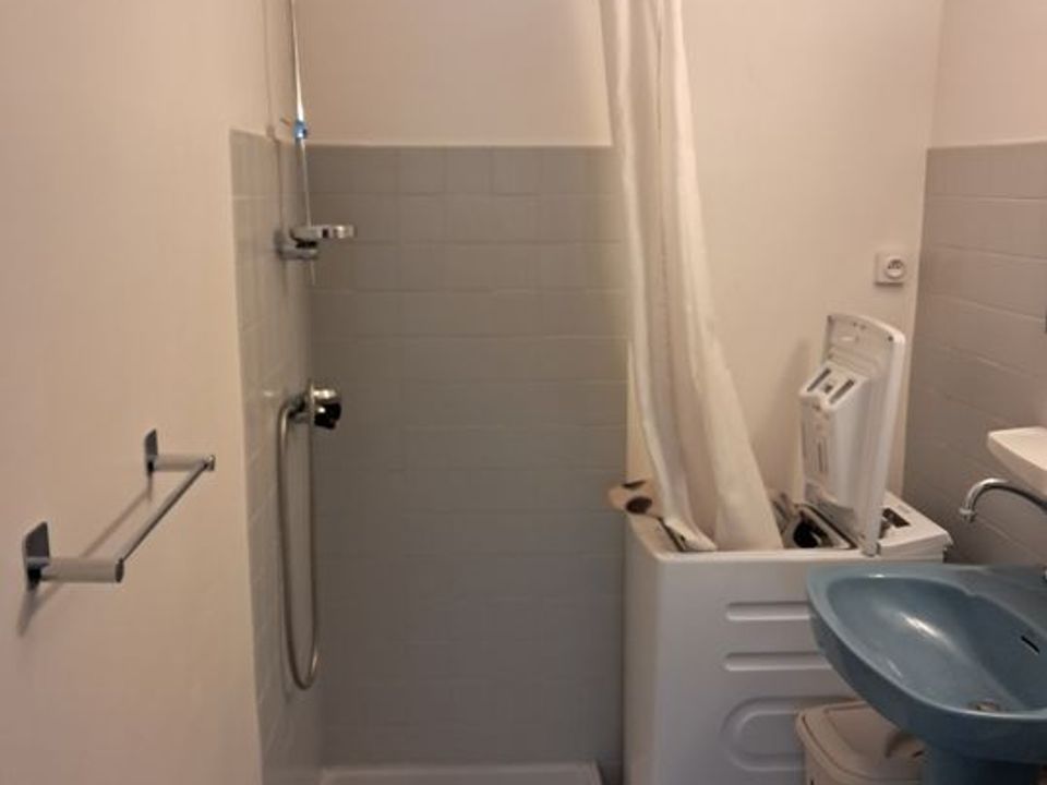 Lejlighed i Amelie-les-Bains-Palalda, Pyrenees-Orientales - foto 3