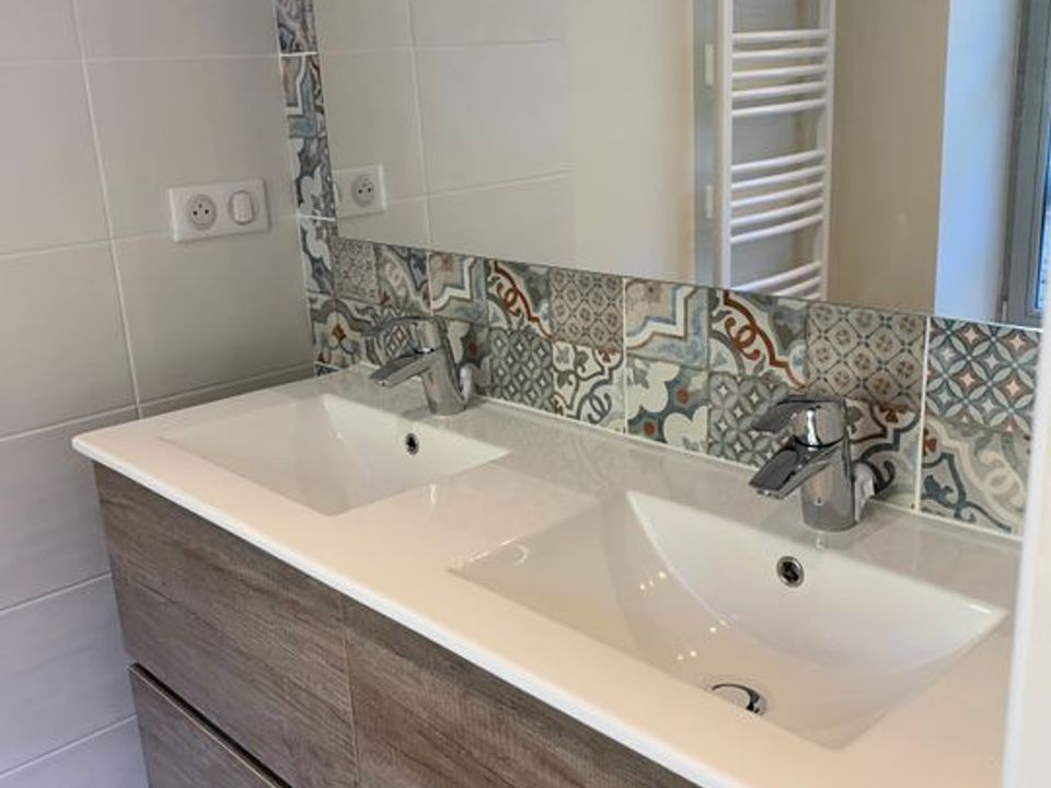 Apartment in Trévoux, Ain - photo 4