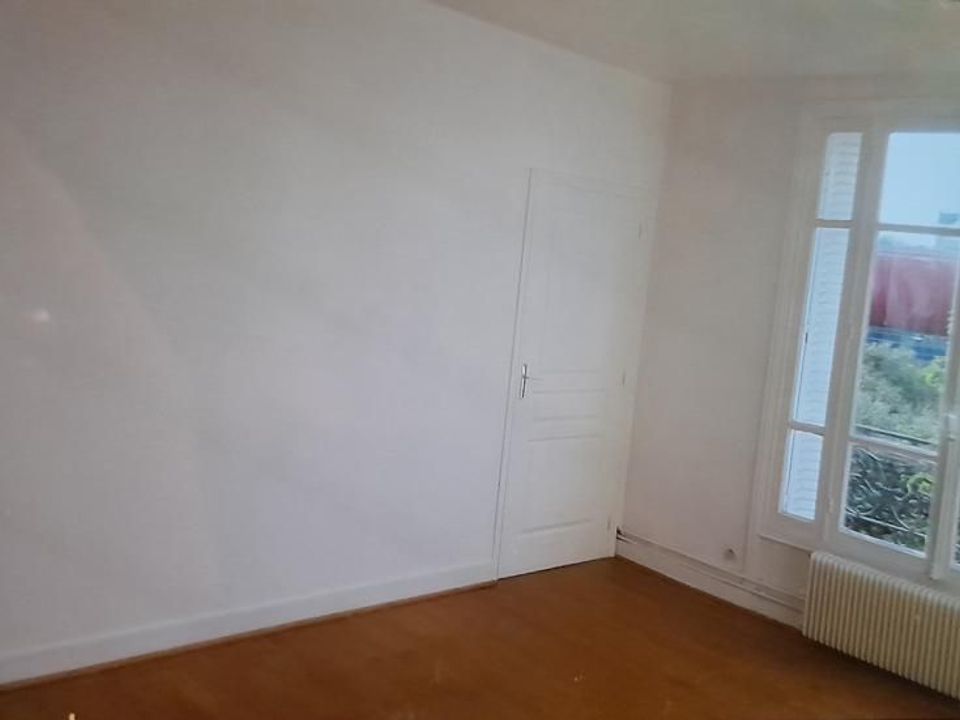 Apartment in Issy-les-Moulineaux, Hauts-de-Seine - photo 3