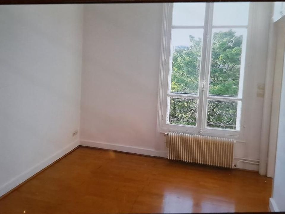 Apartment in Issy-les-Moulineaux, Hauts-de-Seine - photo 5