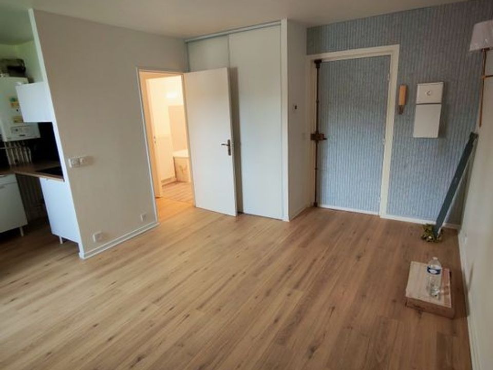 Estudi a Saint-Michel-sur-Orge, Essonne - foto 3