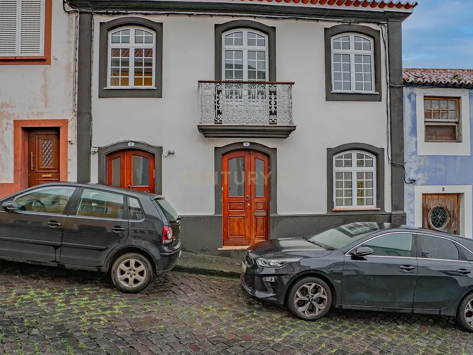 Villa i Angra do Heroismo, Terceira - foto 1