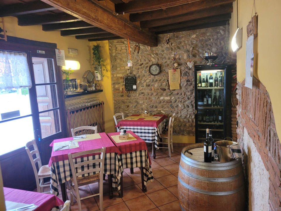 Erhvervsejendom i Goito, Mantua - foto 1