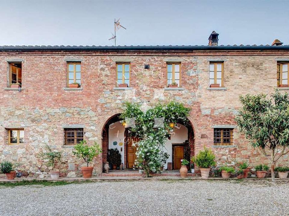 Landejendom i Foiano della Chiana, Arezzo - foto 4