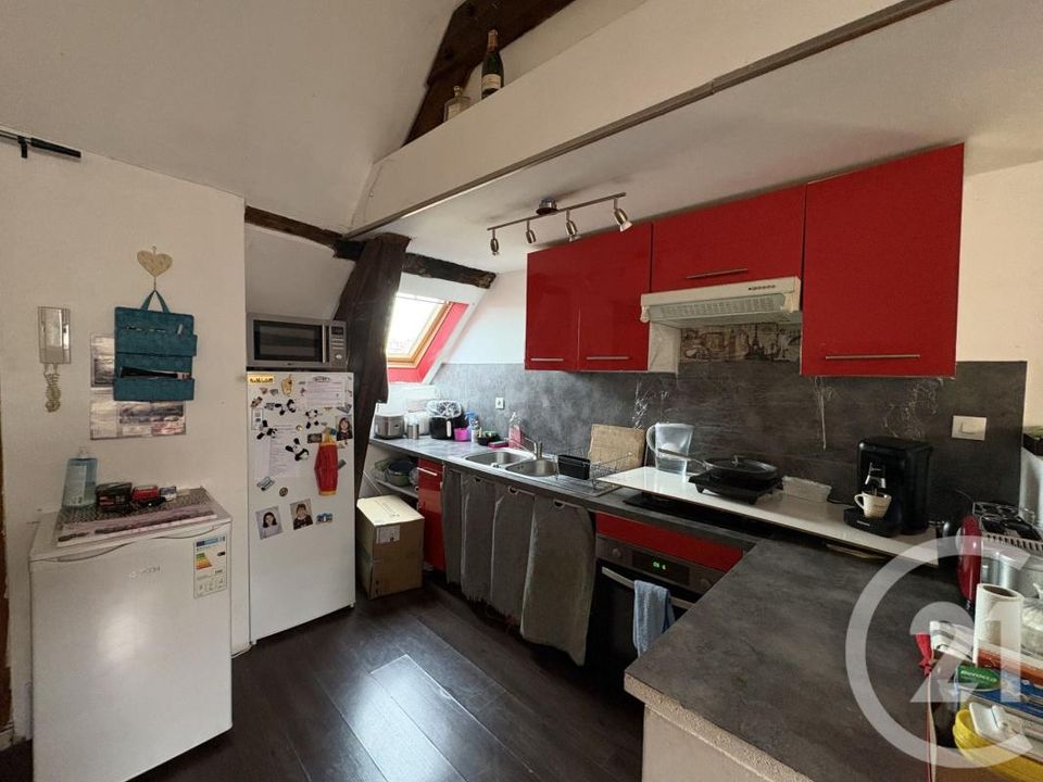 Apartment in Pont-Sainte-Maxence, Oise - photo 3