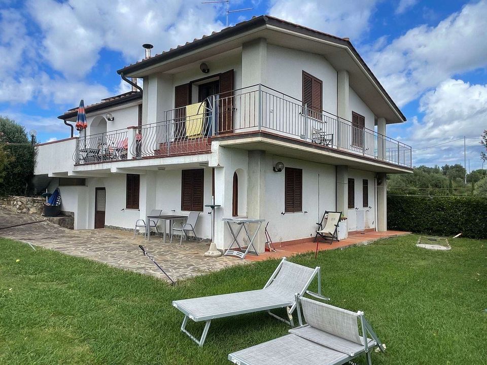 Villa i Follonica, Grosseto - foto 1