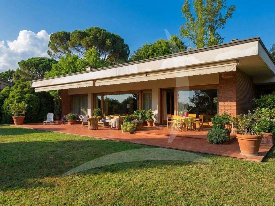 Villa in Lucca, Lucca - foto 1