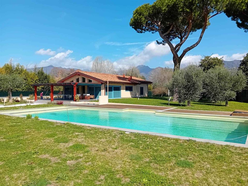 Villa i Forte dei Marmi, Lucca - foto 1