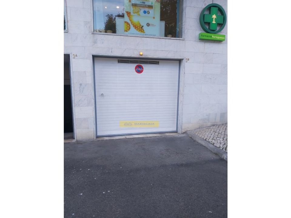 Garage i Massama, Lisbon - foto 1