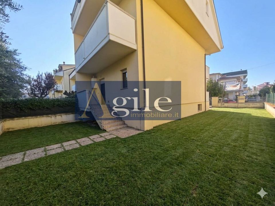 Rækkehus i Sant'Egidio alla Vibrata, Teramo - foto 1