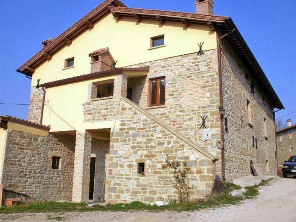 Helårsgrund i Gubbio, Perugia - foto 3