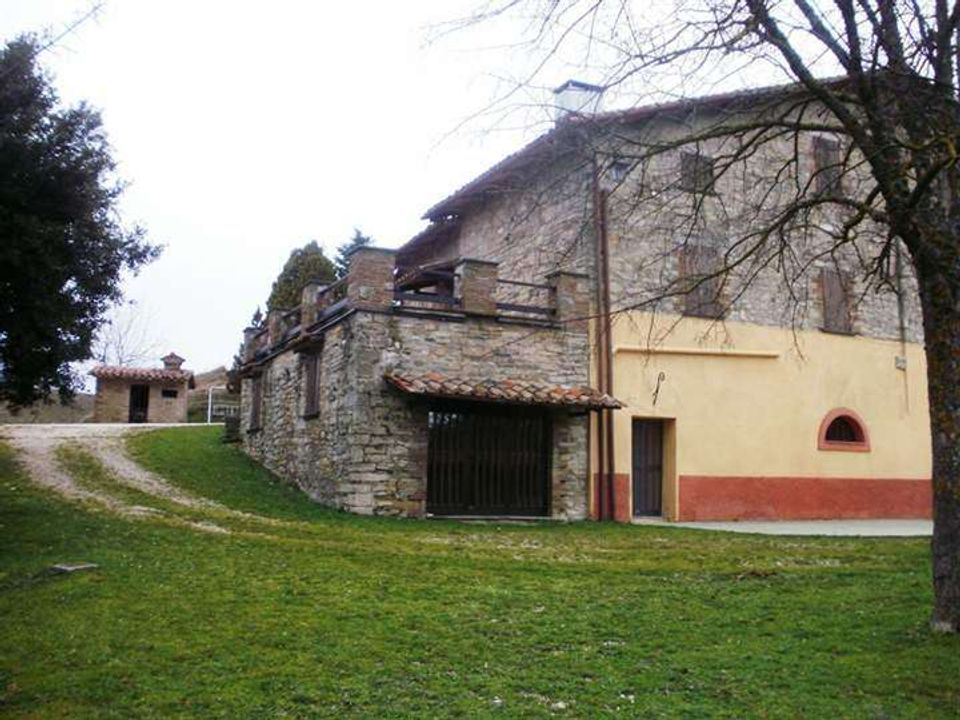 Erhvervsejendom i Gubbio, Perugia - foto 5
