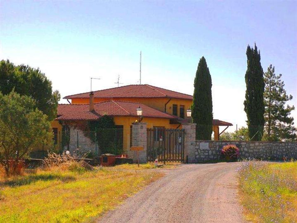 Erhvervsejendom i Montepulciano, Siena - foto 3