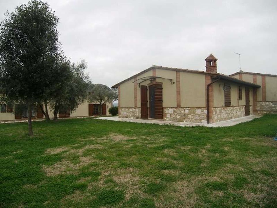Villa a Asciano, Siena - foto 1
