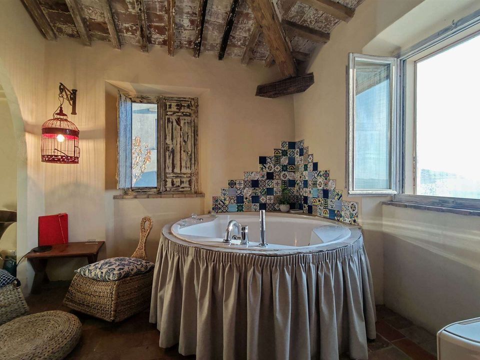 Byhus i Volterra, Pisa - foto 1
