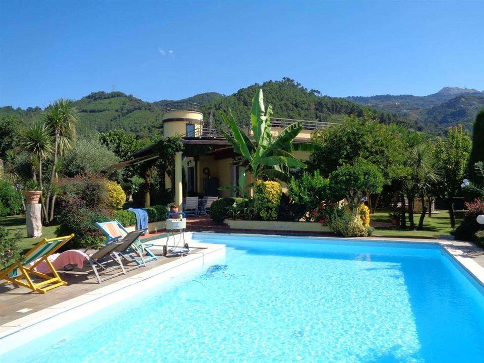 Villa i Montignoso, Massa and Carrara - foto 3