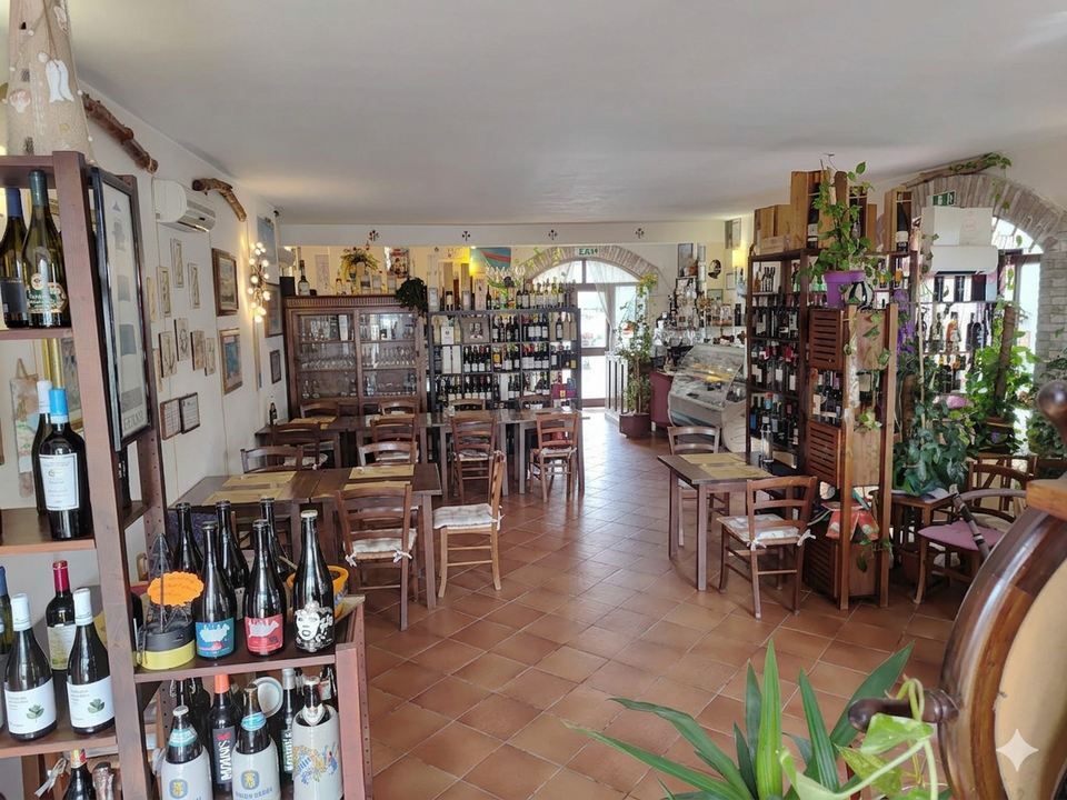 Erhvervsejendom i Follonica, Grosseto - foto 1