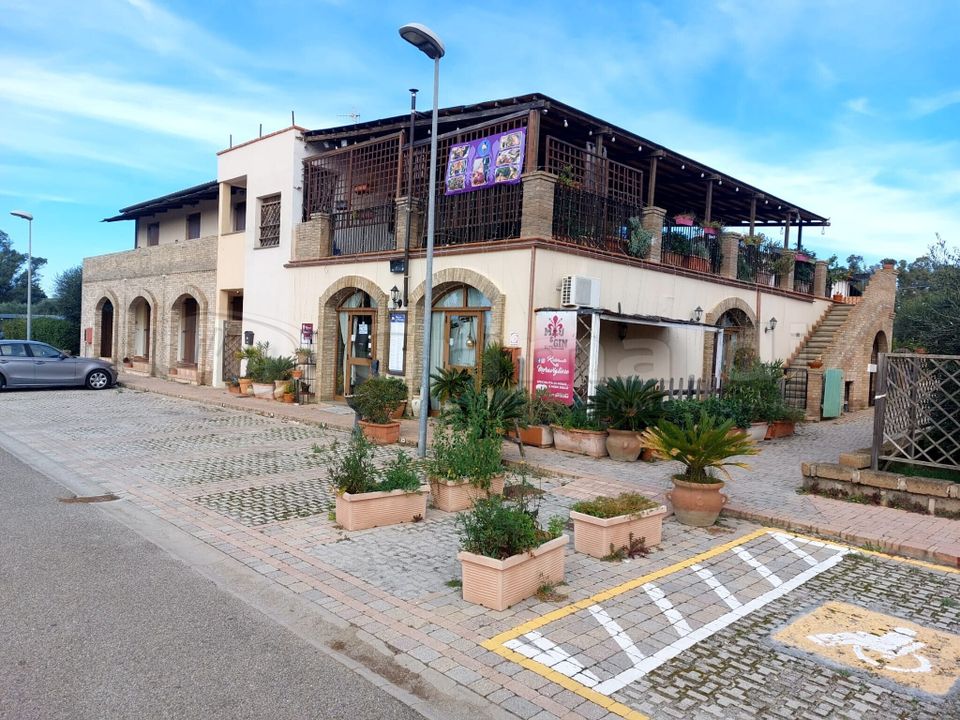 Erhvervsejendom i Follonica, Grosseto - foto 2