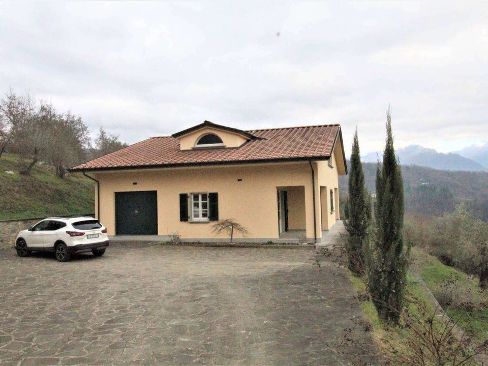 Villa i Fivizzano, Massa and Carrara - bilde 1