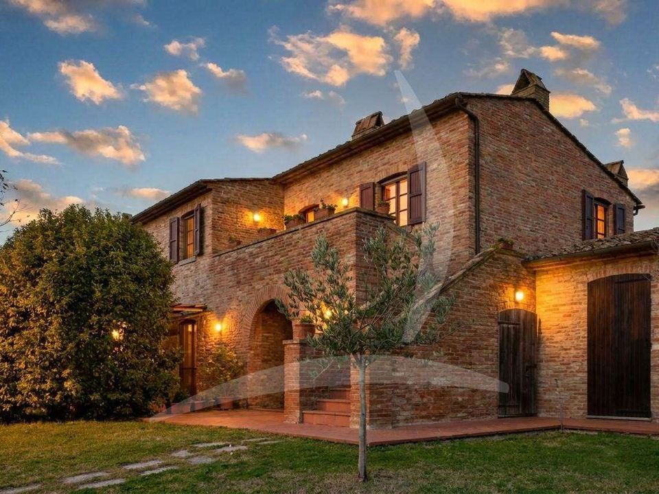 Farm hus i Cortona, Arezzo - foto 1